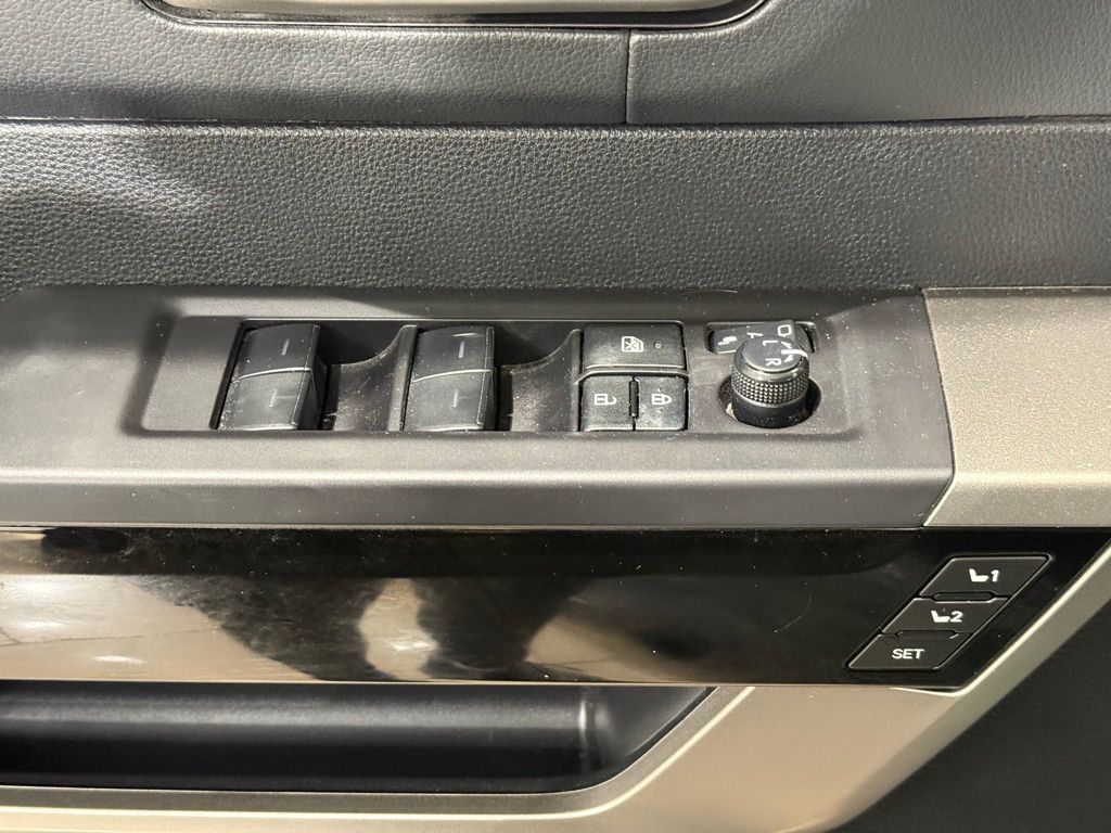 Thumbnail: 2023 Toyota Tundra - 15