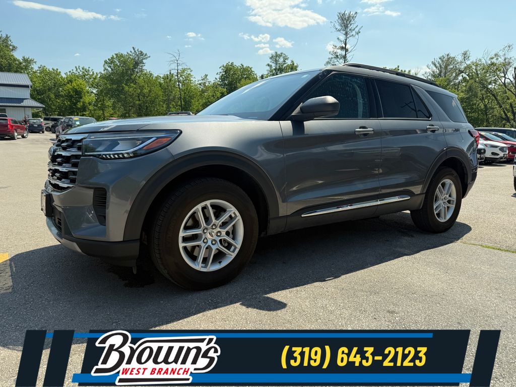 2025 Ford Explorer Active AWD