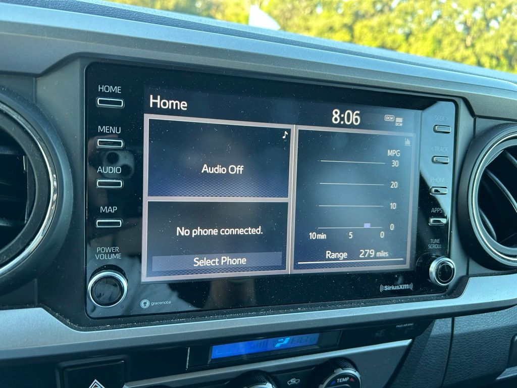 Thumbnail: 2022 Toyota Tacoma - 25