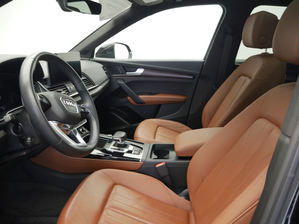 Thumbnail: 2023 Audi Q5 - 20