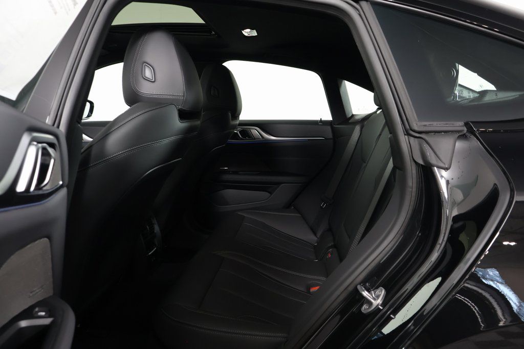 2025 BMW i4 eDrive40 6