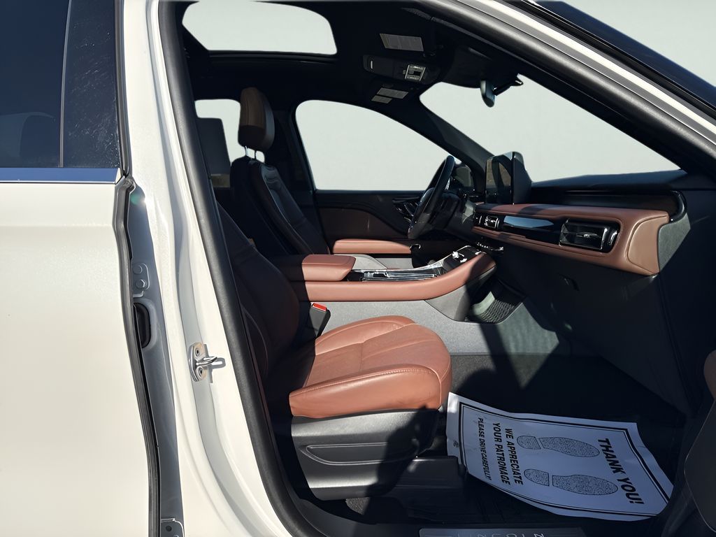 2025 Lincoln Aviator