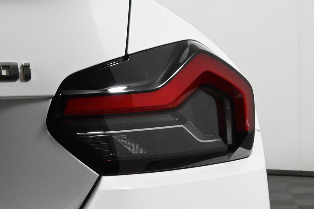 Thumbnail: 2022 BMW 2 Series - 13