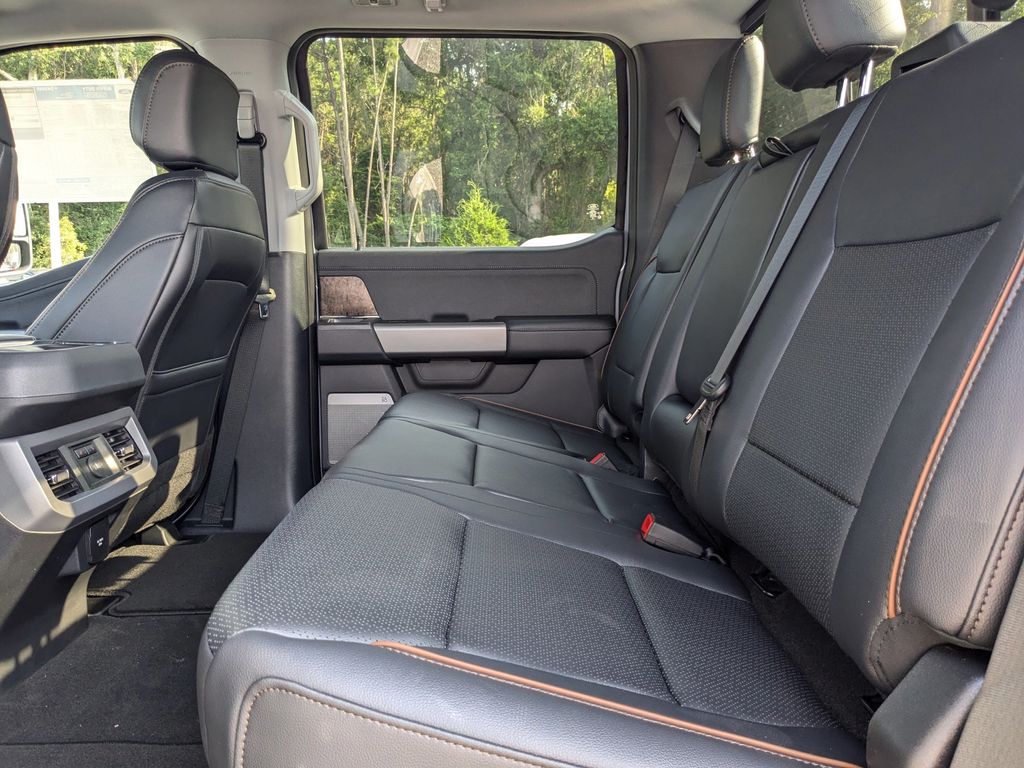 2025 Ford F-250 Super Duty Lariat