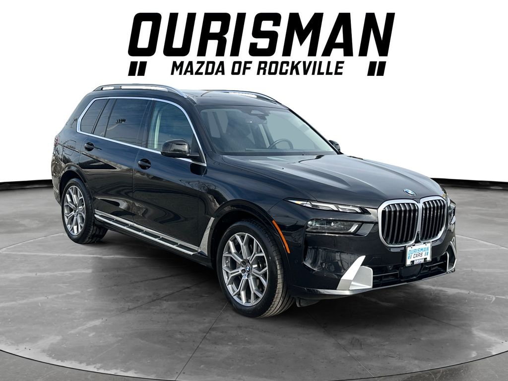2025 BMW X7 xDrive40i AWD