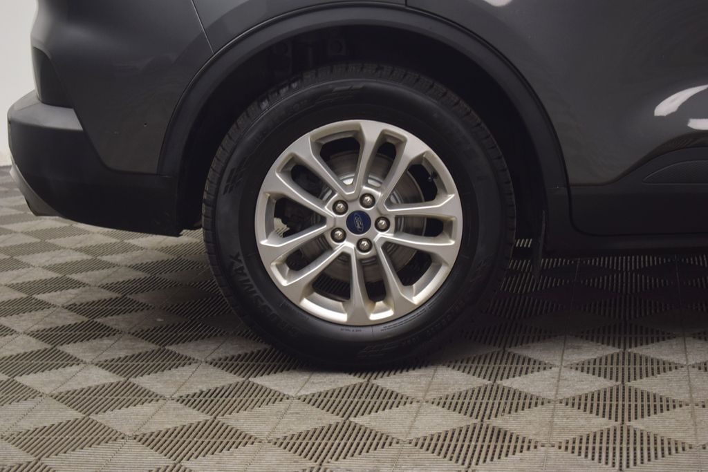 used 2022 Ford Escape car, priced at $17,998