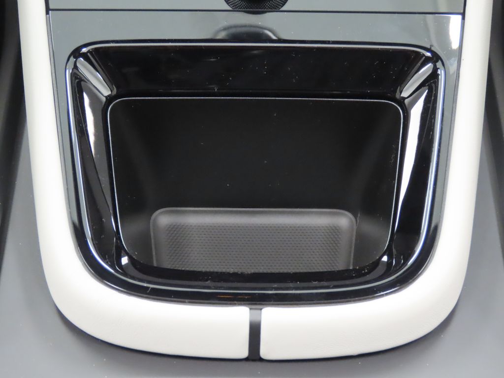 Thumbnail: 2026 Porsche Cayenne - 29