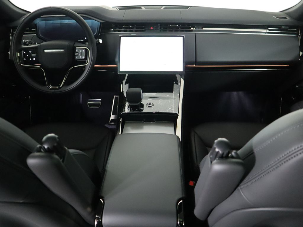 Thumbnail: 2026 Land Rover Range Rover Sport - 14