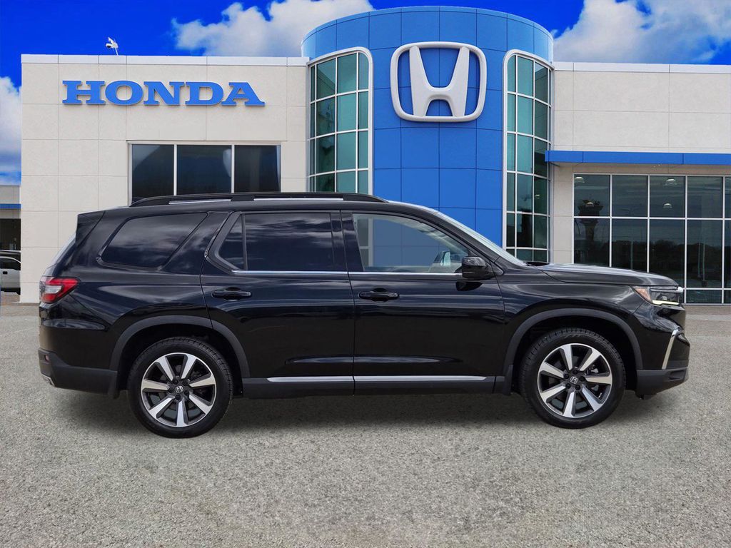 Used 2023 Honda Pilot SUV