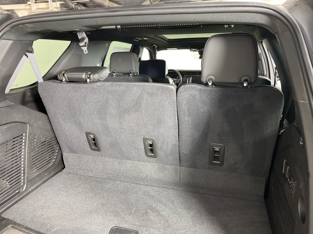 Thumbnail: 2021 GMC Yukon - 11