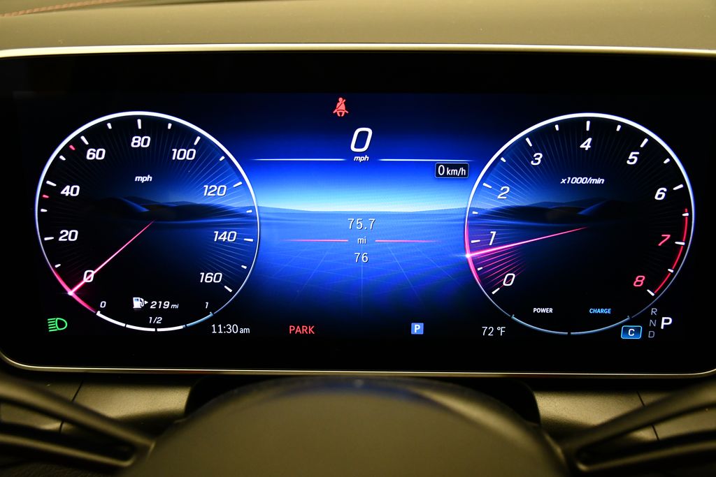 Thumbnail: 2025 Mercedes-Benz GLC - 23