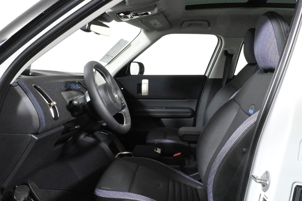 Thumbnail: 2025 MINI Cooper Countryman - 3