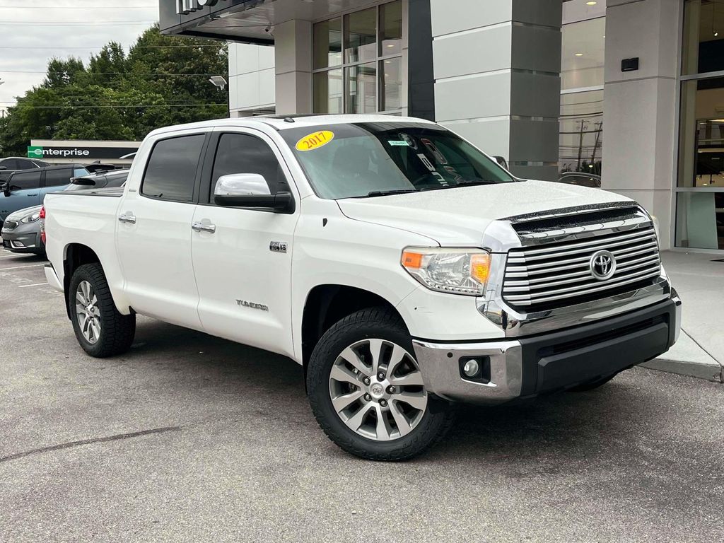 Super White 2017 Toyota Tundra Pickup Truck Four-Wheel Drive 6-Speed Automatic Overdrive