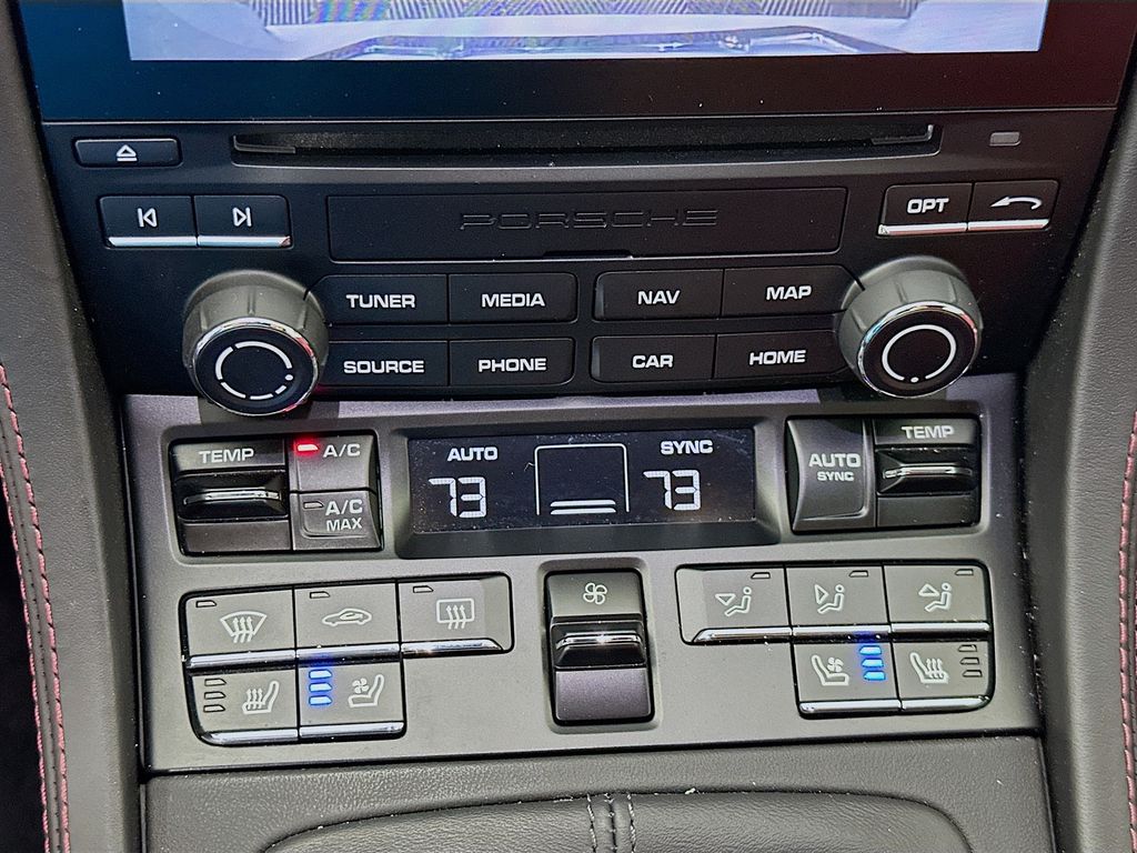 Thumbnail: 2022 Porsche 718 Boxster - 15