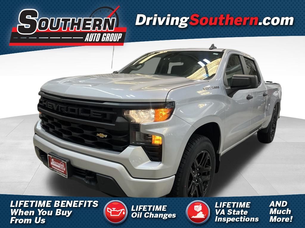 Silver Ice Metallic 2022 Chevrolet Silverado 1500 Pickup Truck Four-Wheel Drive 8-Speed Automatic