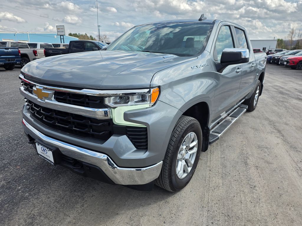 Sterling Gray Metallic 2024 Chevrolet Silverado 1500 LT Crew Cab 4WD Pickup Truck Four-Wheel Drive Automatic