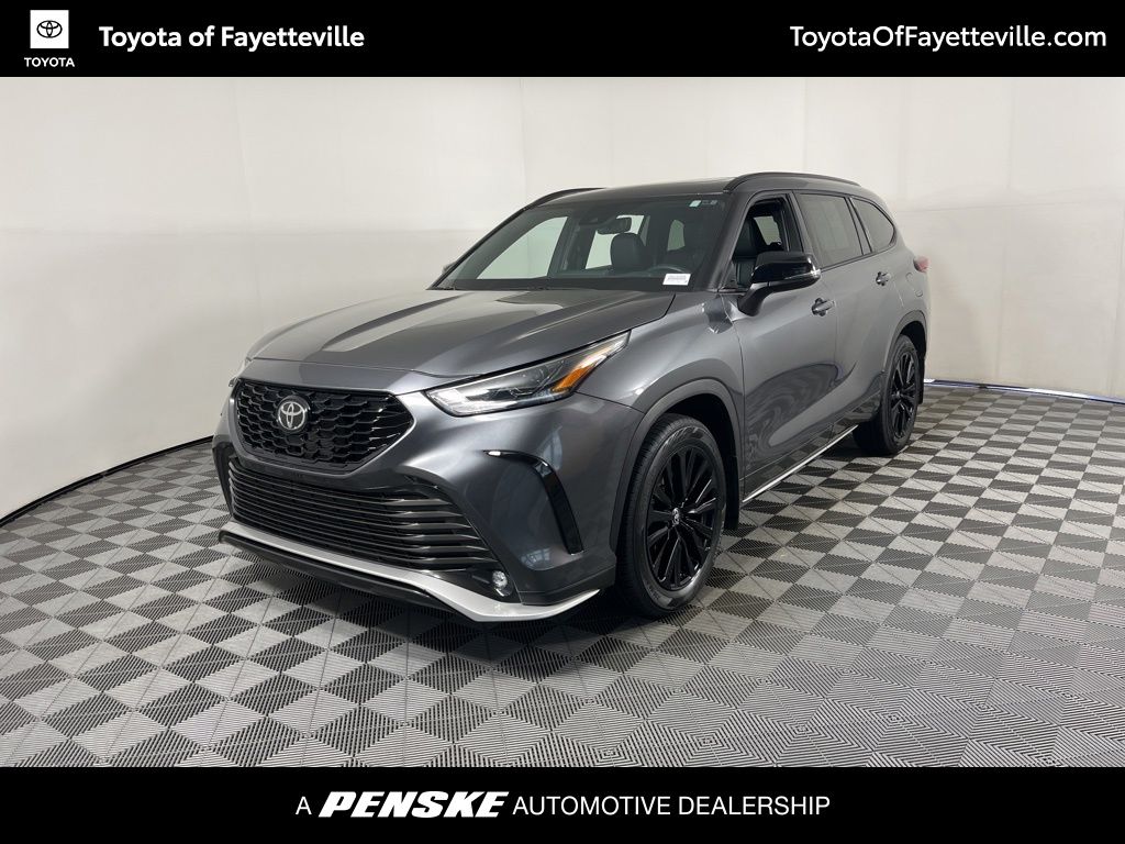 Thumbnail: 2023 Toyota Highlander - 1