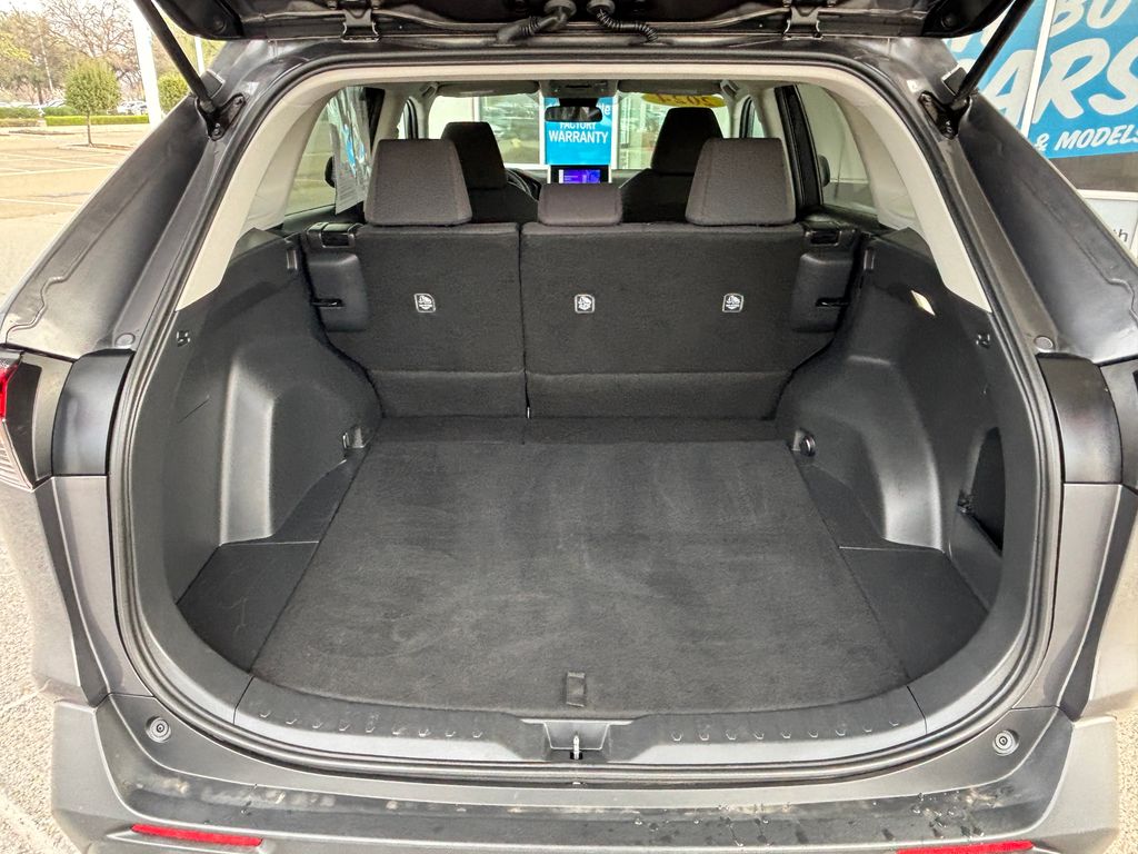 Thumbnail: 2024 Toyota RAV4 - 26