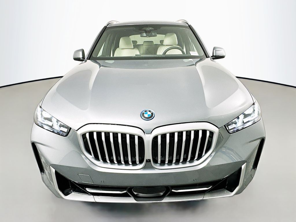 Thumbnail: 2026 BMW X5 - 2
