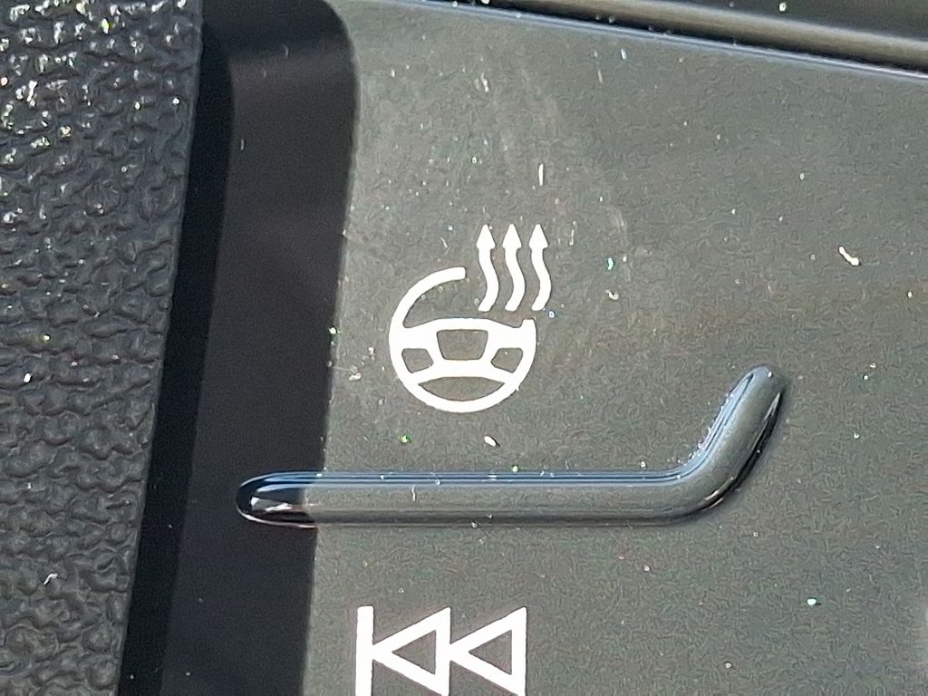 Thumbnail: 2026 Audi Q3 - 17