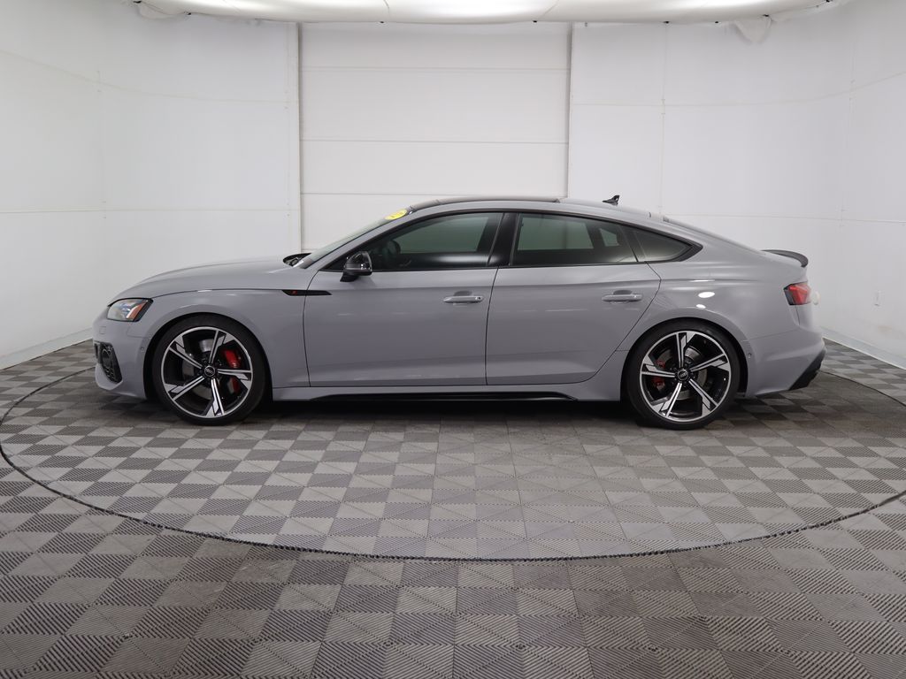 2022 Audi RS 5  8