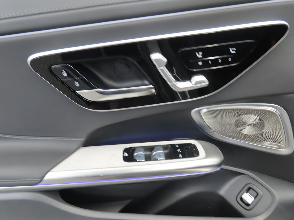 2025 Mercedes-Benz CLE 300 32