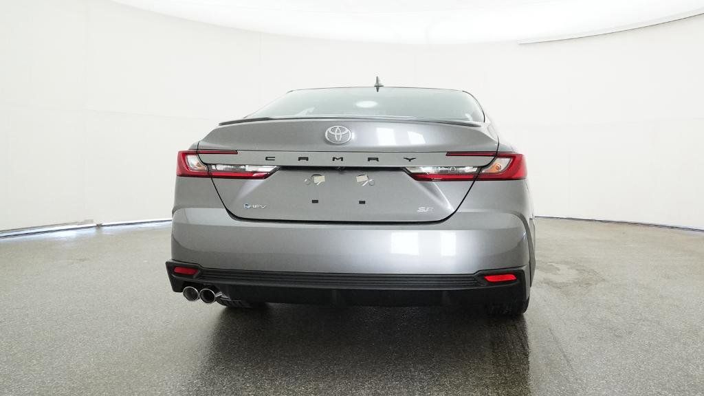 Thumbnail: 2025 Toyota Camry - 21