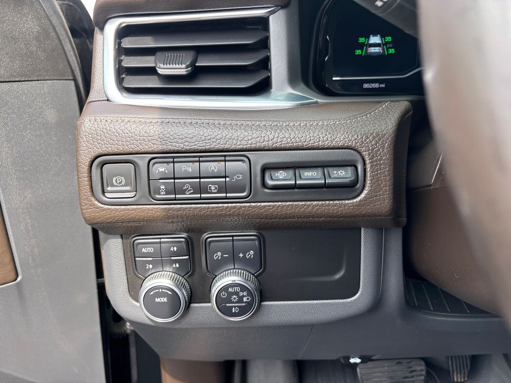 Used Car 2022 Gmc Yukon Xl  Denali For Sale Under $60,000 In Austin, Texas