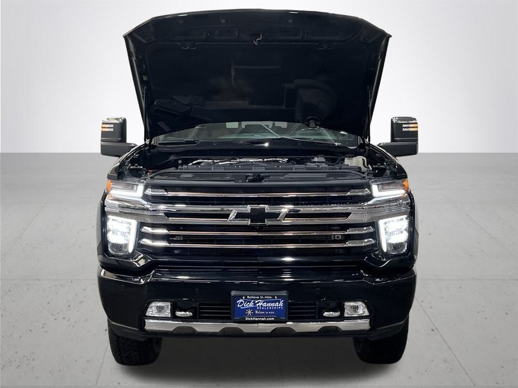2022 Chevrolet Silverado 3500HD High Country photo 4