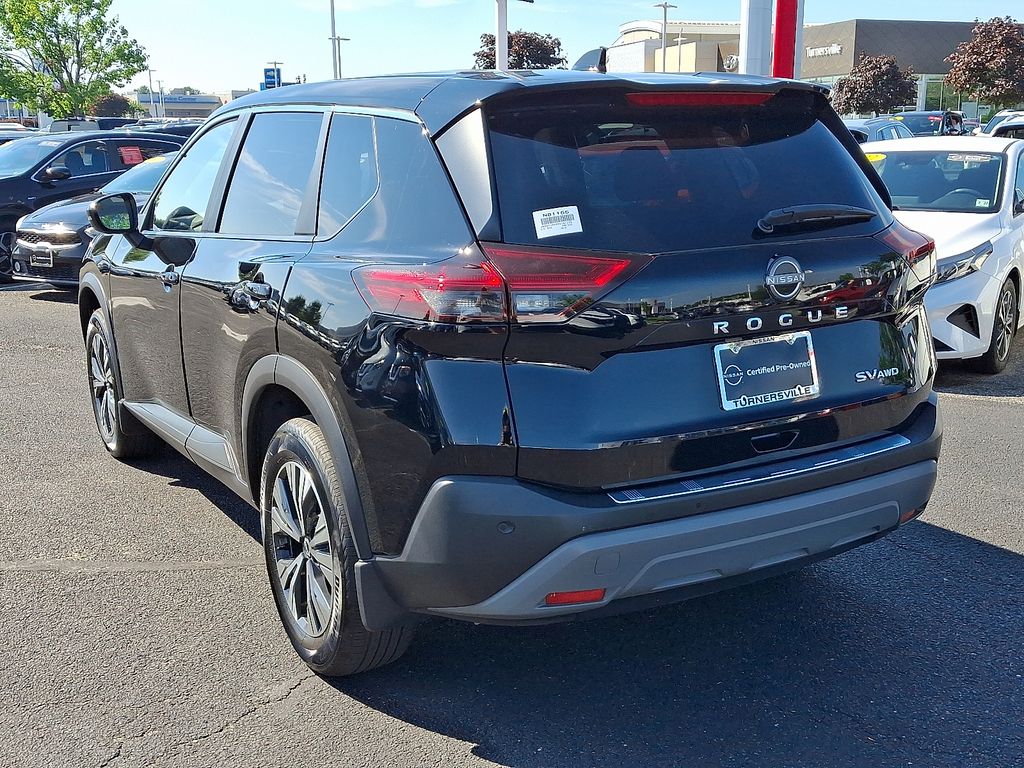 Thumbnail: 2023 Nissan Rogue - 4