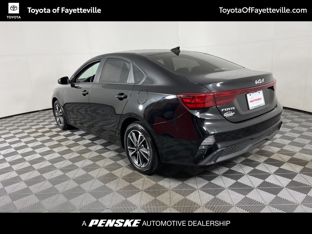 Thumbnail: 2023 Kia Forte - 11