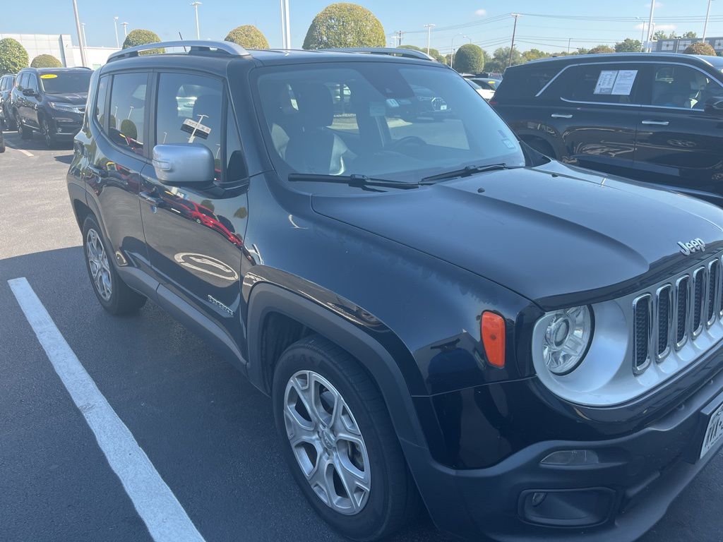 Thumbnail: 2017 Jeep Renegade - 3
