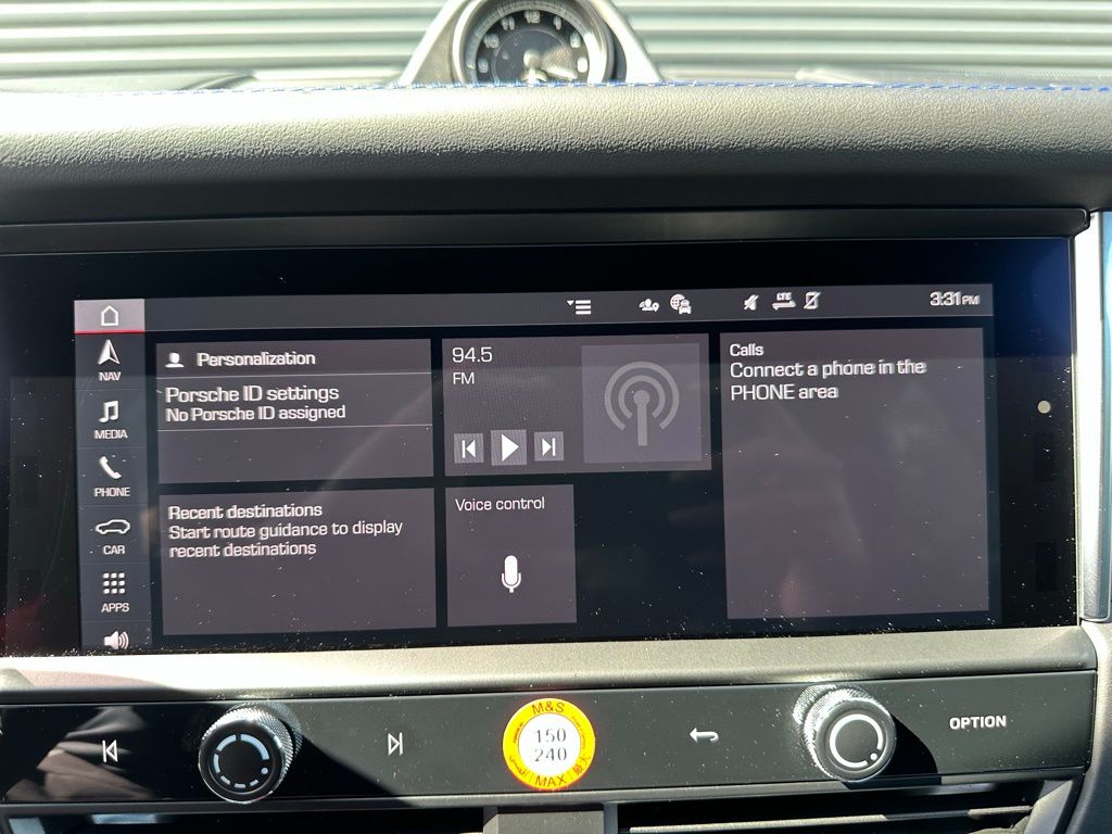 Thumbnail: 2025 Porsche Macan - 31