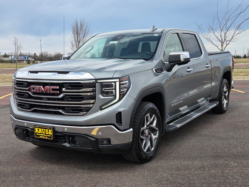 2023 GMC Sierra 1500 SLT