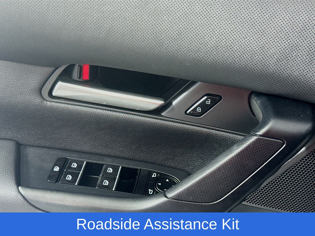 Used Car 2025 Mazda Cx-50 Hybrid  Preferred For Sale Under $30,000 In Austin, Texas