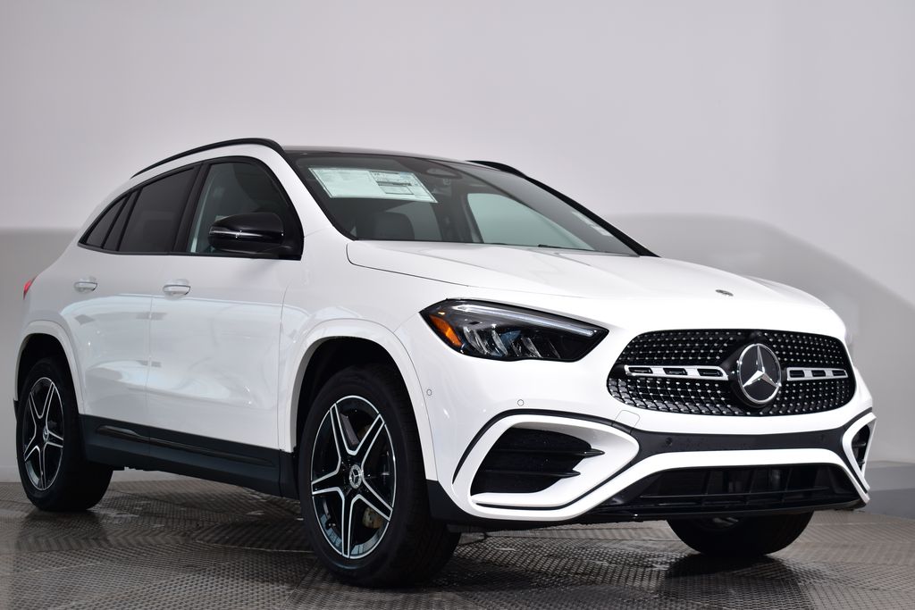 2025 Mercedes-Benz GLA 250 4MATIC 7