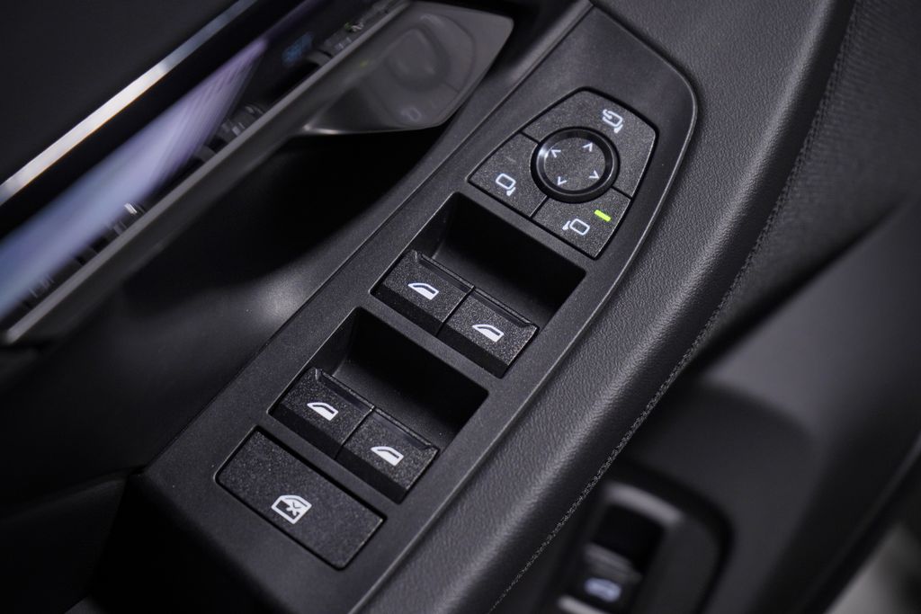 2024 BMW i5 eDrive40 17