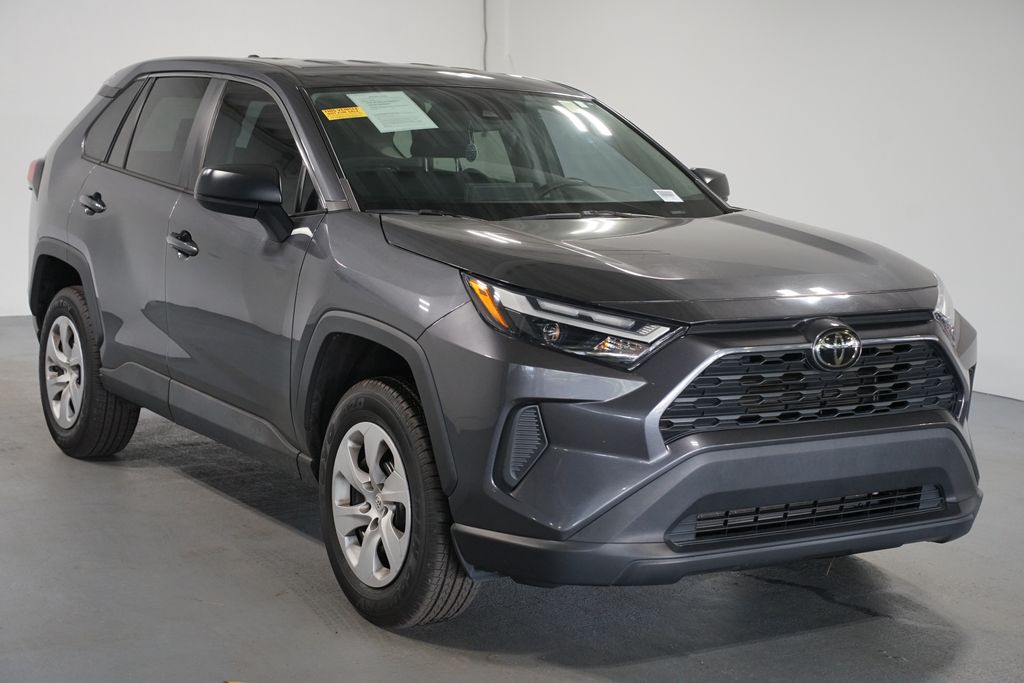 Thumbnail: 2023 Toyota RAV4 - 3