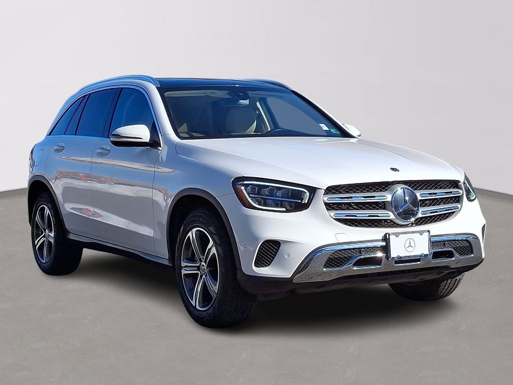 2021 Mercedes-Benz GLC 300 3