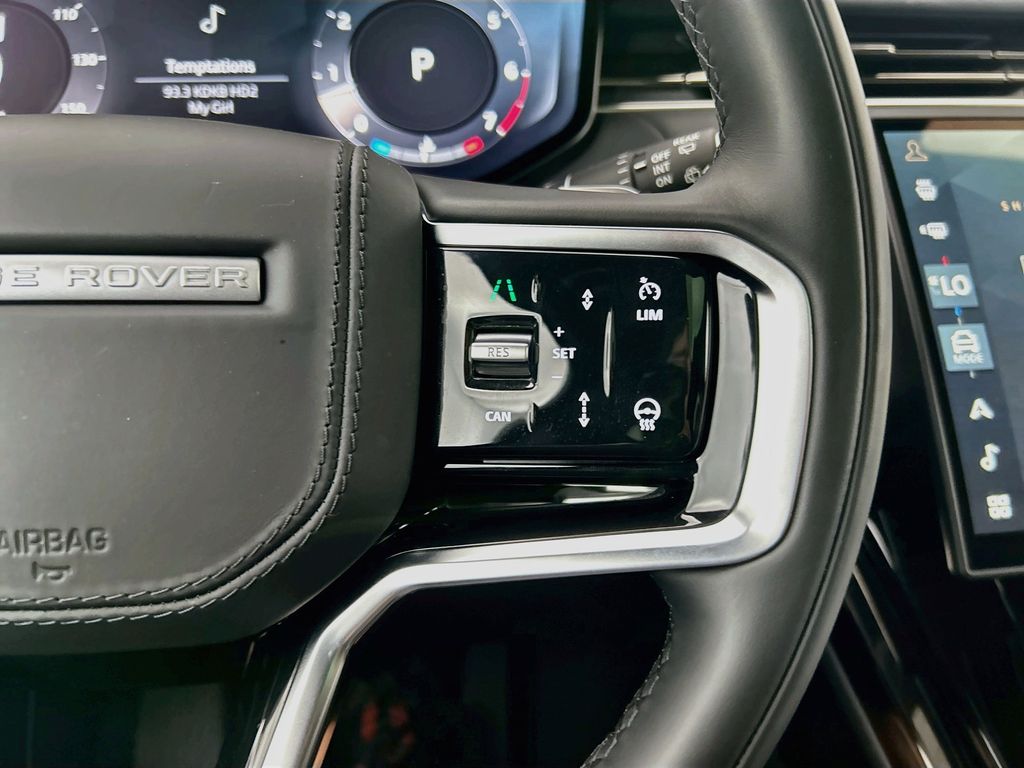 Used 2025 Gray Land Rover S image 12