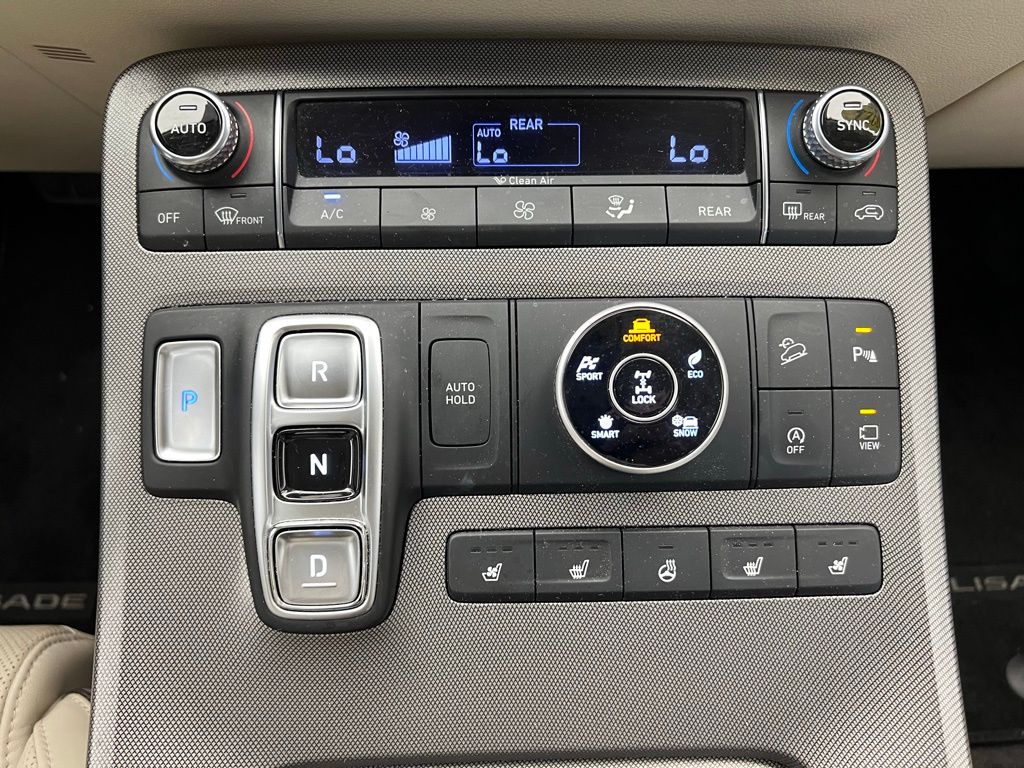 Thumbnail: 2021 Hyundai Palisade - 15