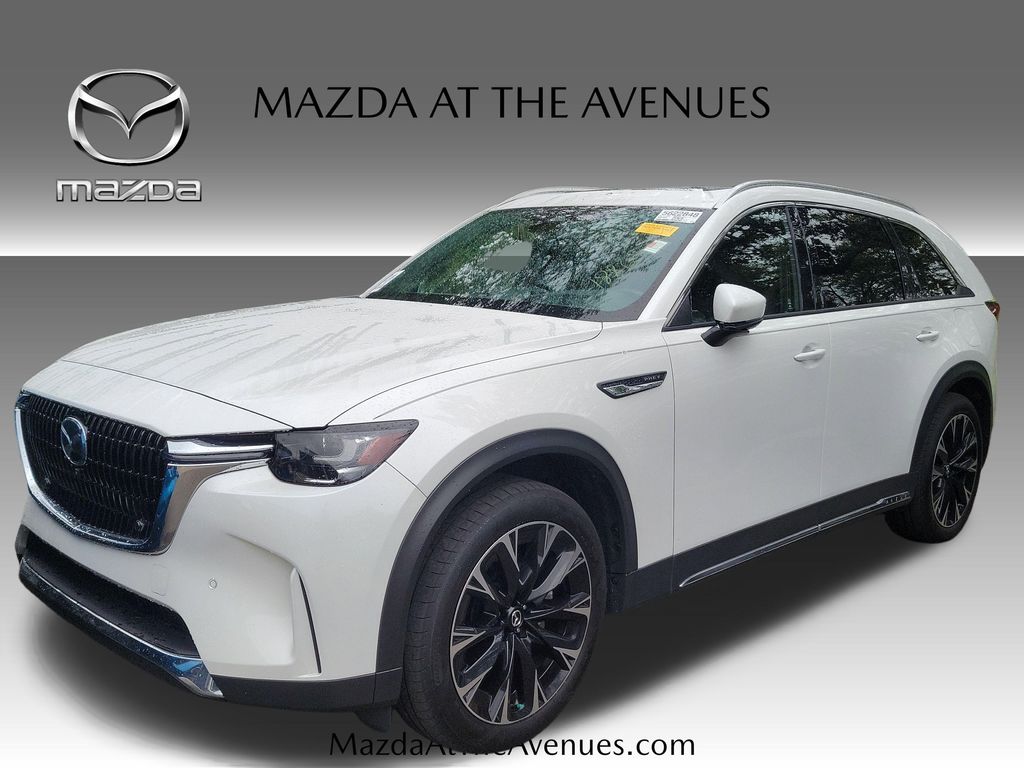 2024 Mazda CX-90 PHEV Premium Plus Package's photo