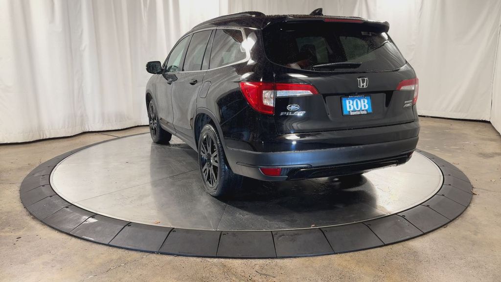 used 2022 Honda Pilot car, priced at $28,407