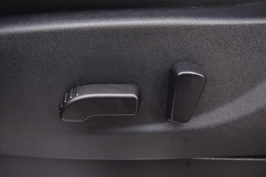 used 2024 Nissan Frontier car, priced at $36,977