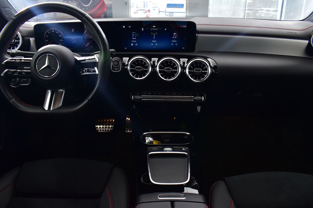 Thumbnail: 2024 Mercedes-Benz CLA - 24