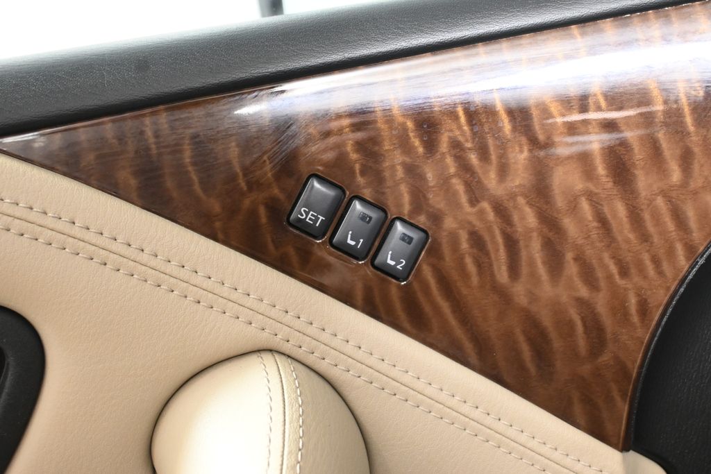 2019 Nissan Armada Platinum Edition 30