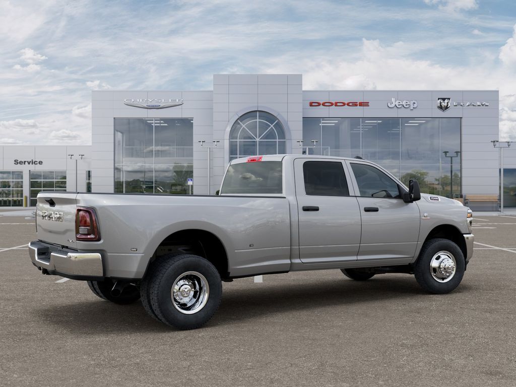 New 2026 Silver Zynith Ram Tradesman image 4