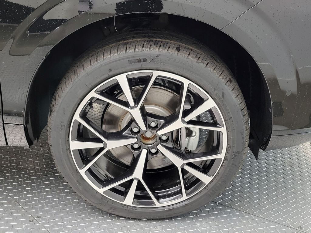 Thumbnail: 2026 Audi Q3 - 13