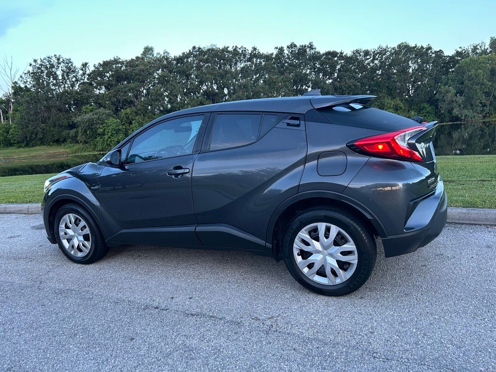 Thumbnail: 2021 Toyota C-HR - 3