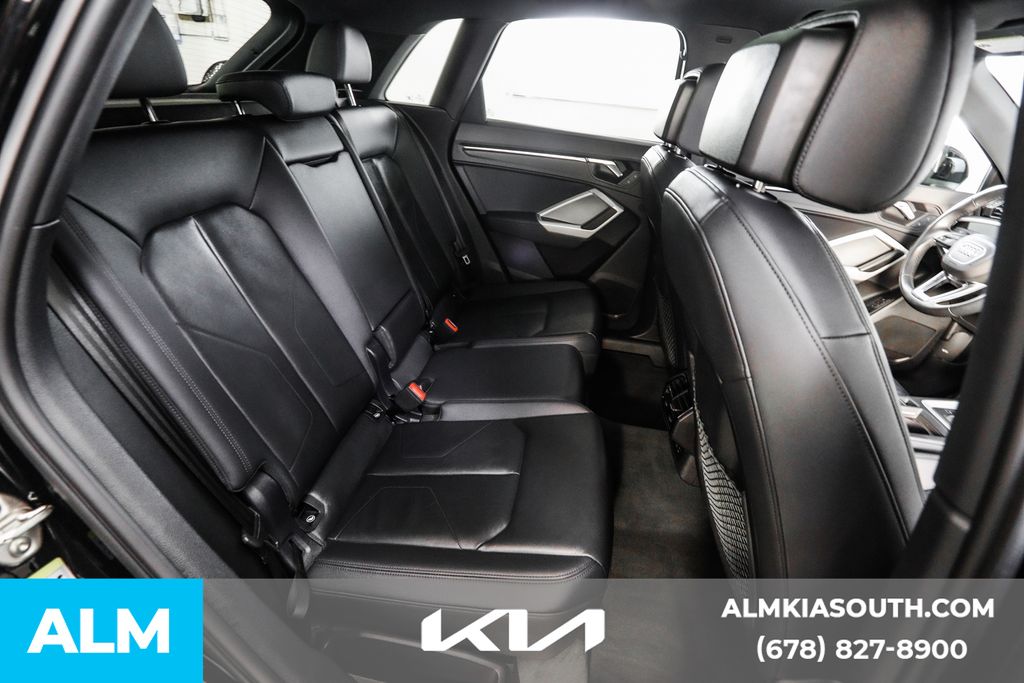 2024 Audi Q3 S line Premium photo 15